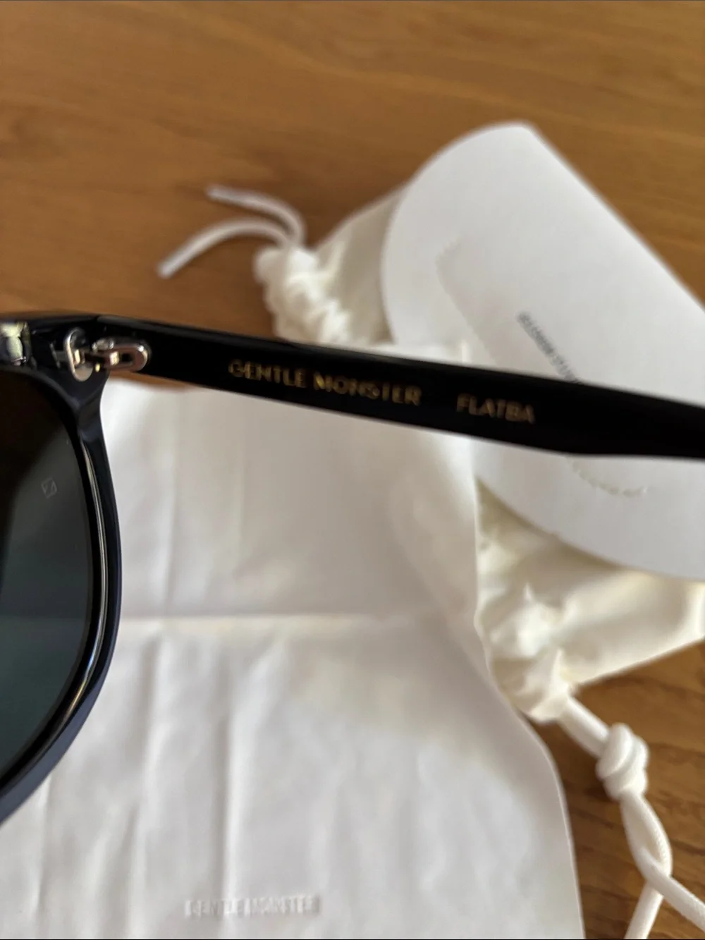 GENTLE MONSTER Flatba series Solo Black Round-Edge Acetate Sunglasses